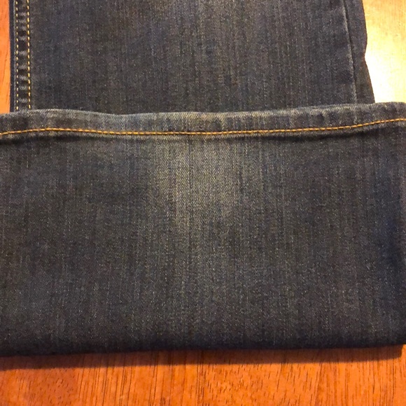 Arizona Jeans - Picture 2 of 5